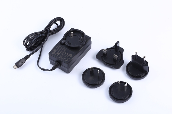 Adaptador permutable 48W 9V 5A 12V 4A 15V 3A 24V 2A del enchufe de la UE LOS E.E.U.U. Reino Unido del AU