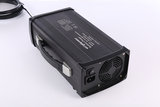 Cargador de batería negro de litio de 12v 24V 36V 48V 72V 1500W Max Output