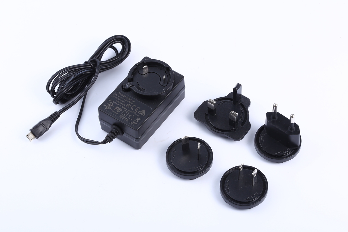 Adaptador permutable 48W 9V 5A 12V 4A 15V 3A 24V 2A del enchufe de la UE LOS E.E.U.U. Reino Unido del AU
